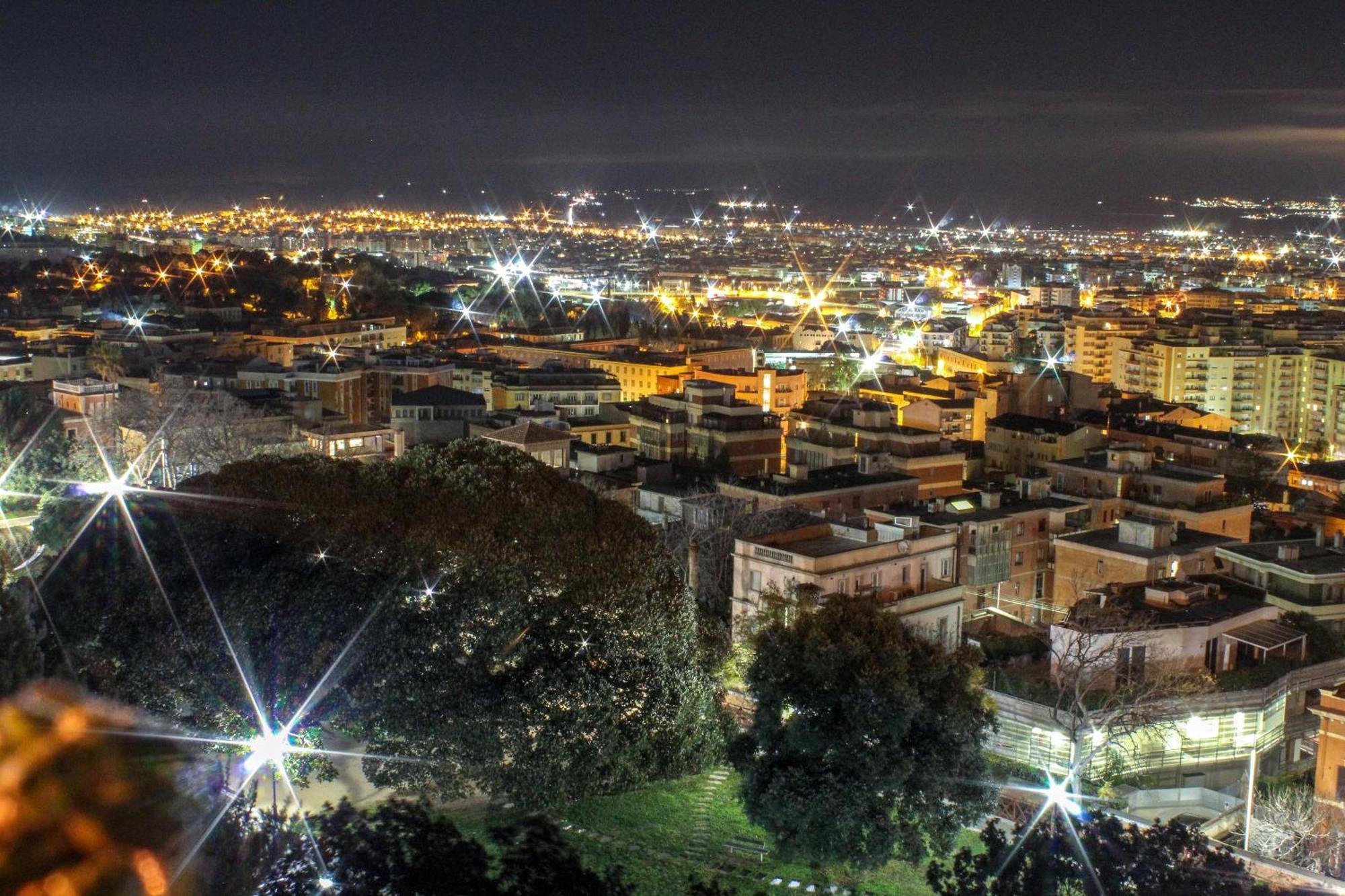 Apartament Sa Domu E Babbu Cagliari Zewnętrze zdjęcie