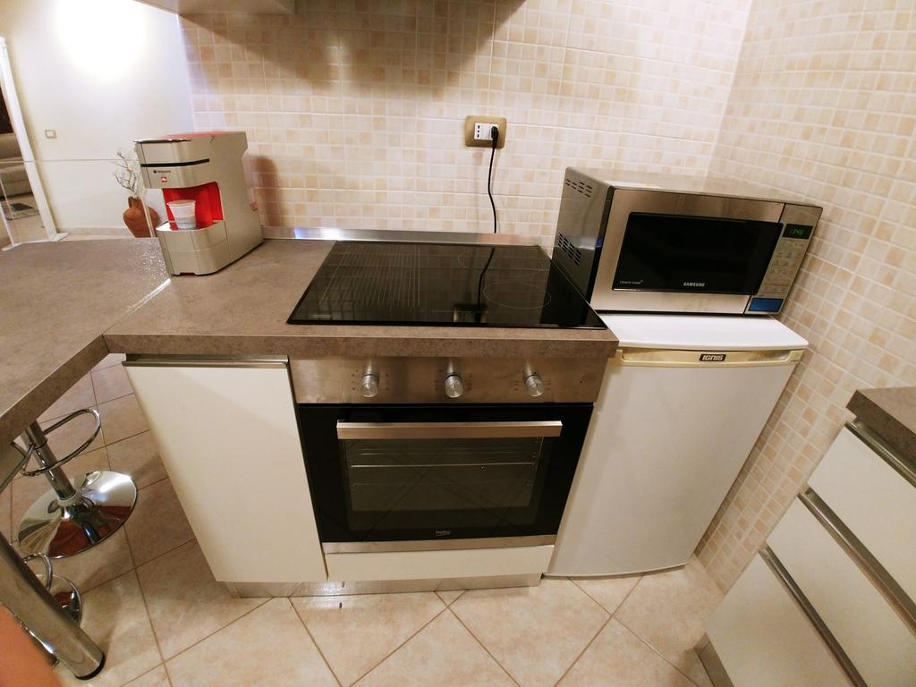 Apartament Sa Domu E Babbu Cagliari Zewnętrze zdjęcie