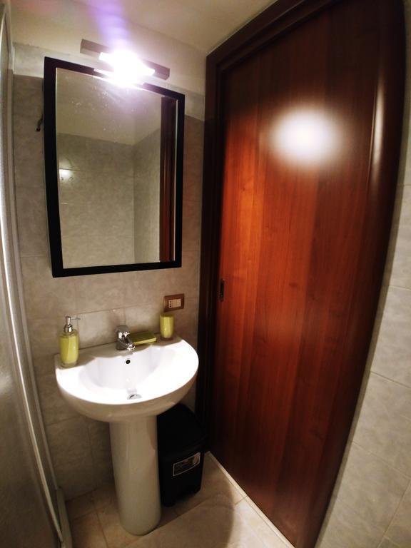 Apartament Sa Domu E Babbu Cagliari Zewnętrze zdjęcie