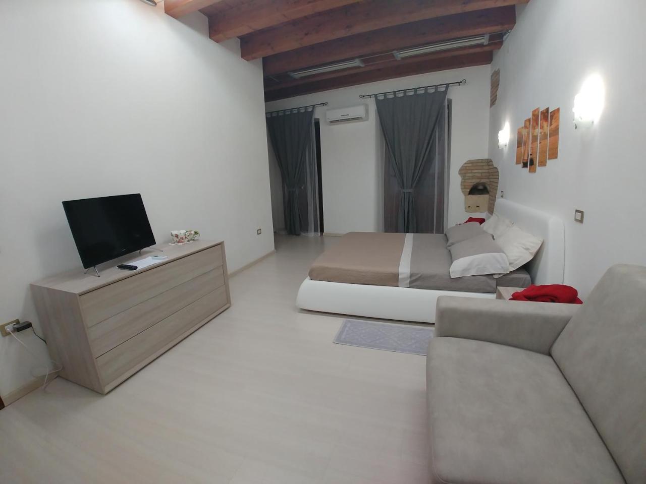 Apartament Sa Domu E Babbu Cagliari Zewnętrze zdjęcie
